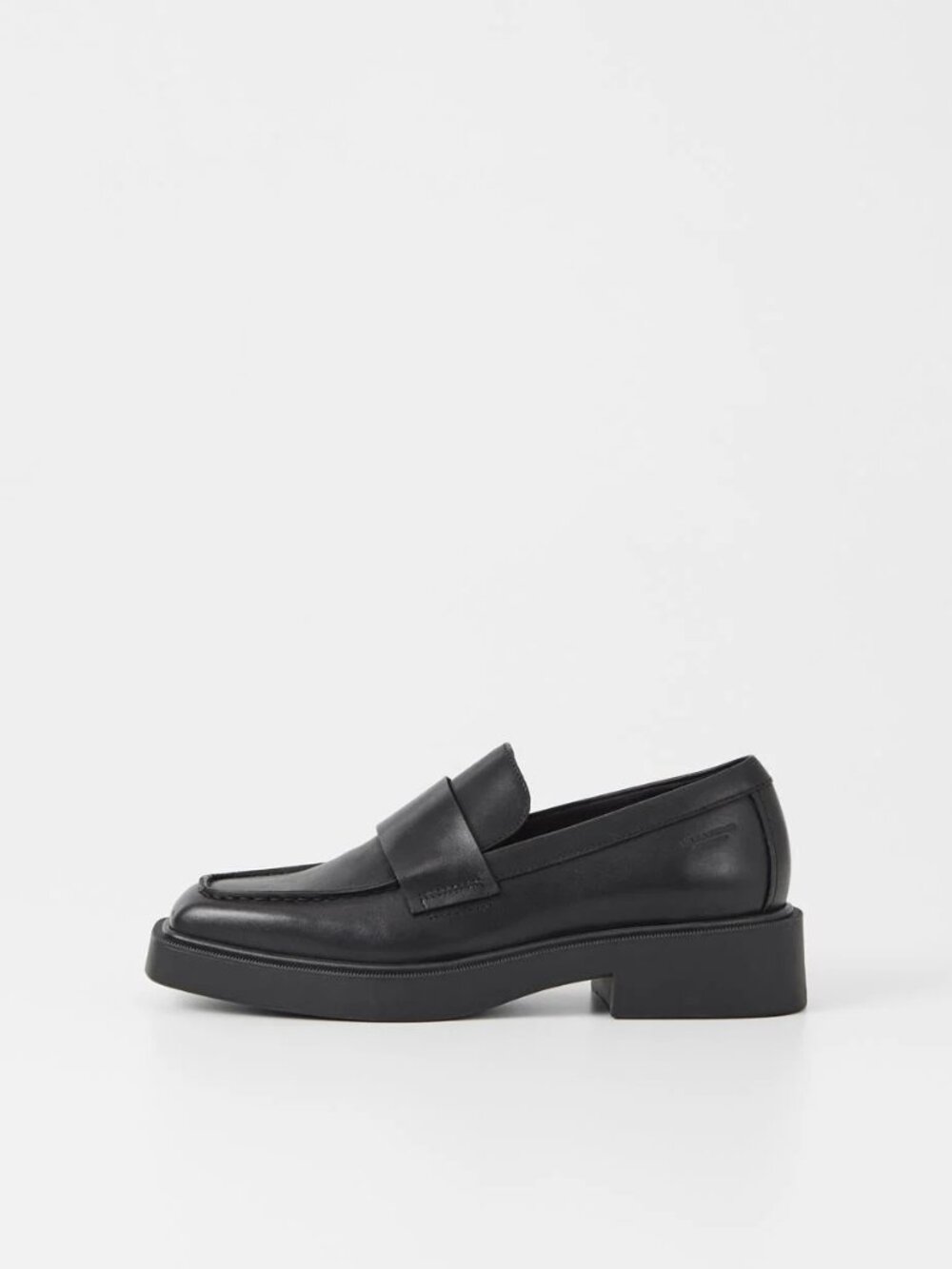 Vagabond loafers